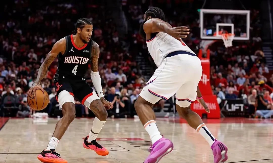 亚博体育-锐不可当引发热议！，蒂姆在快船比赛中战术调整比赛高潮迭起-亚博体育