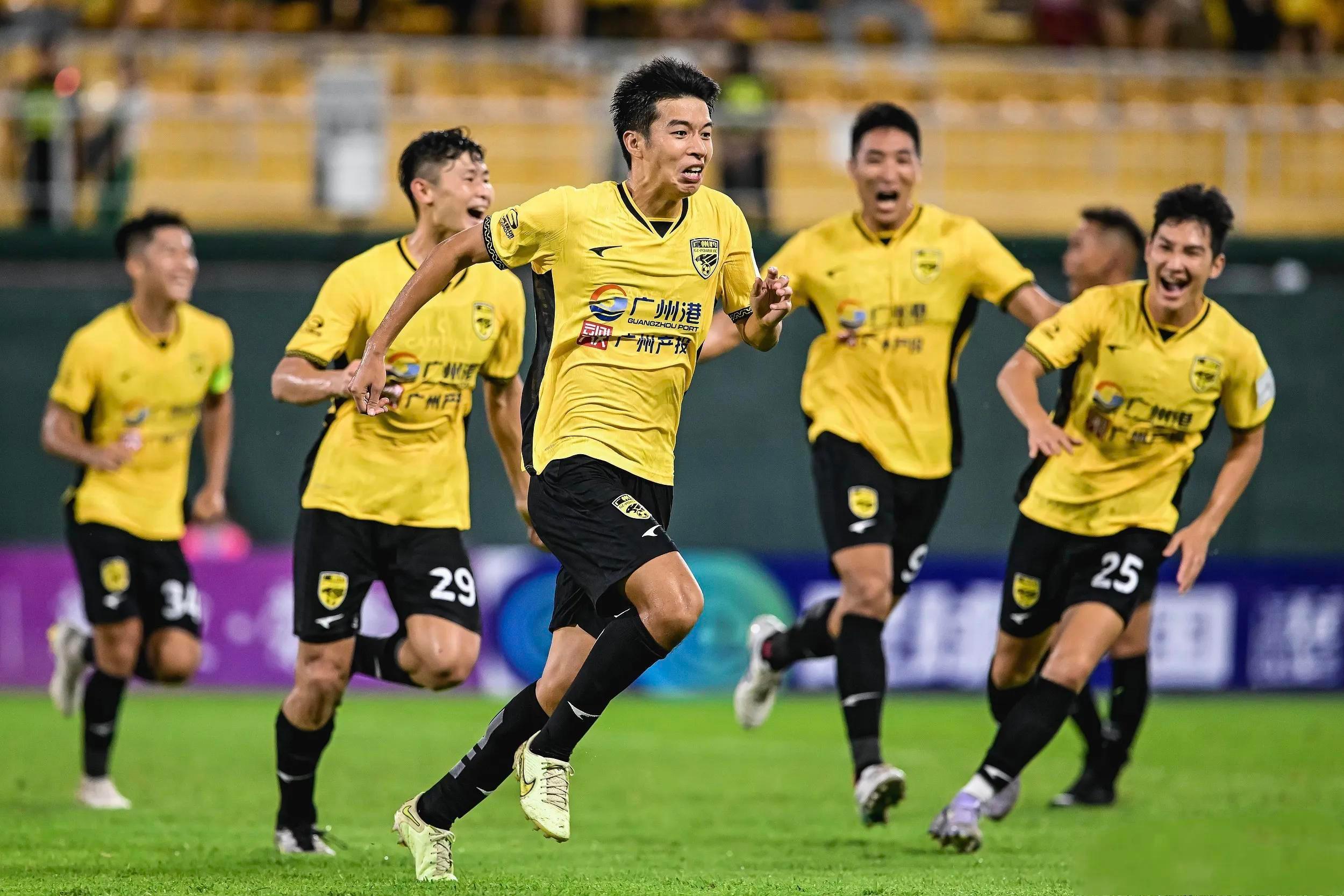 赛地聚焦：德甲清晨热度飙升，萨克拉门托国王强势反弹，媒体盛赞，轮换策略成焦点的简单介绍